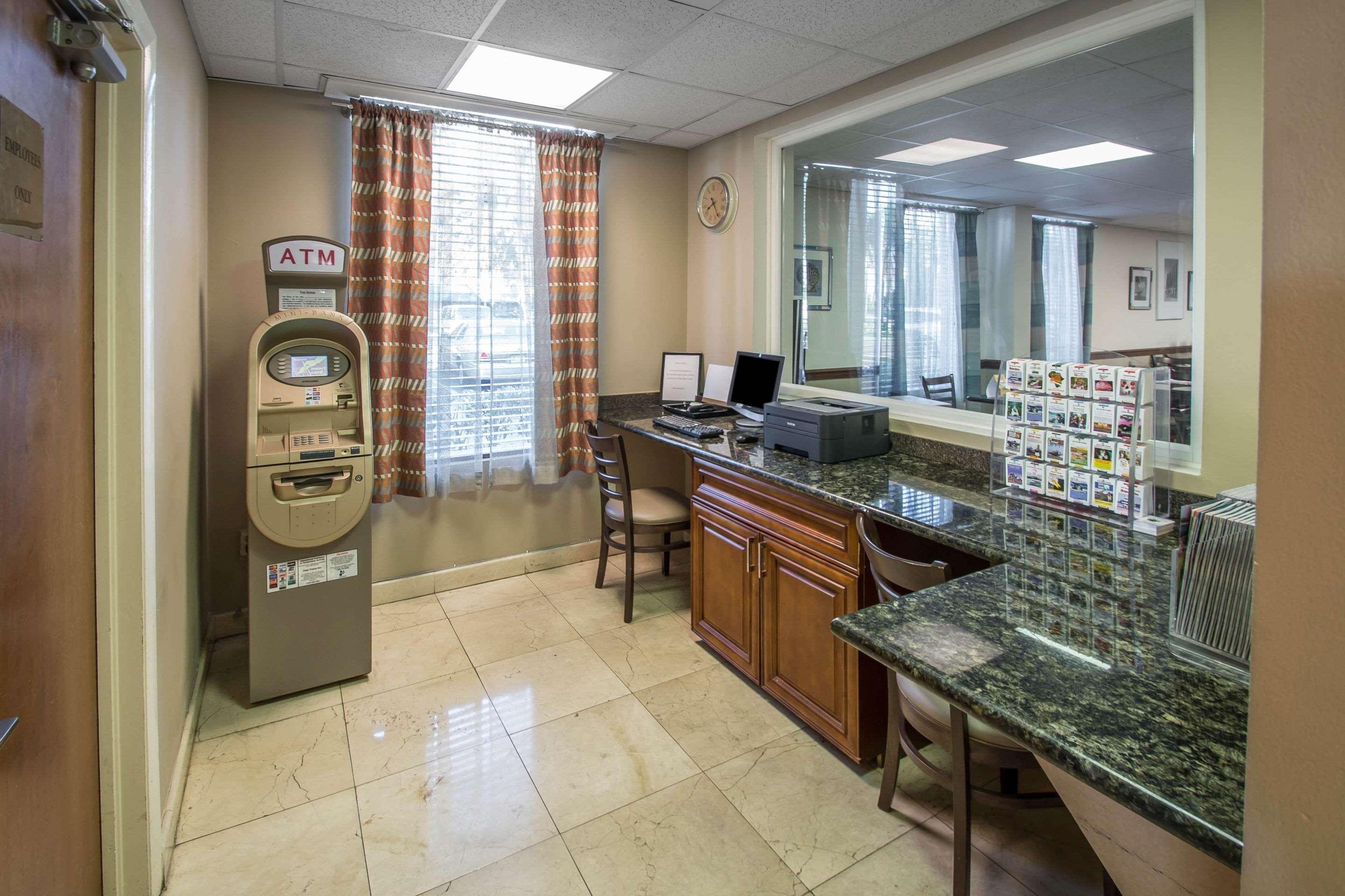 Comfort Inn & Suites Fort Lauderdale West Turnpike Lauderdale Lakes Экстерьер фото