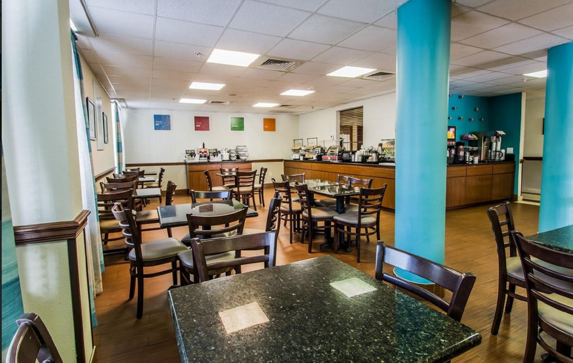 Comfort Inn & Suites Fort Lauderdale West Turnpike Lauderdale Lakes Экстерьер фото