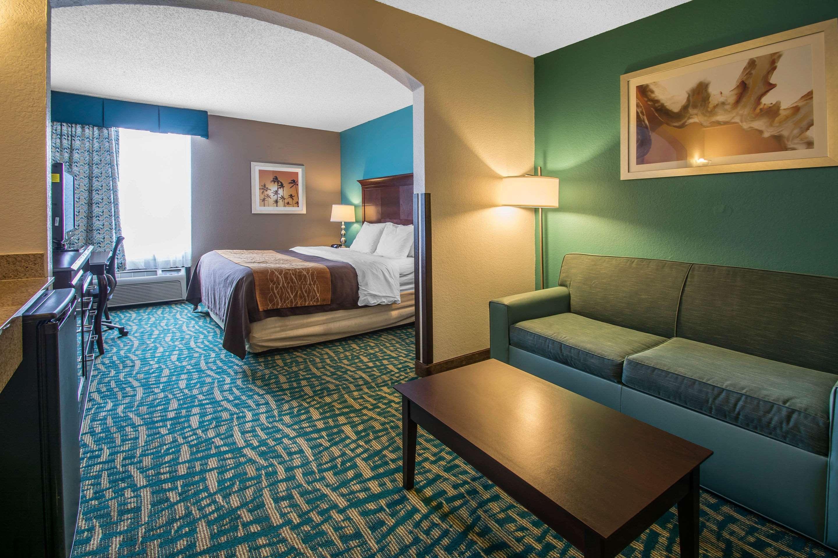 Comfort Inn & Suites Fort Lauderdale West Turnpike Lauderdale Lakes Экстерьер фото