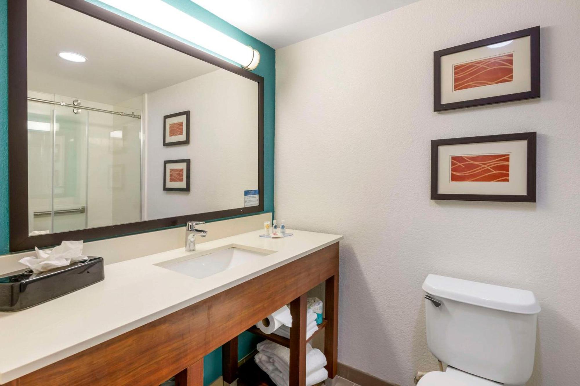 Comfort Inn & Suites Fort Lauderdale West Turnpike Lauderdale Lakes Экстерьер фото